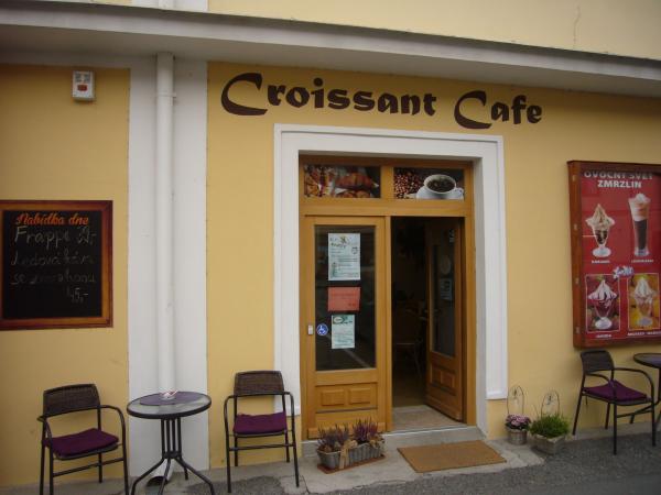 Croissant Cafe -vchod